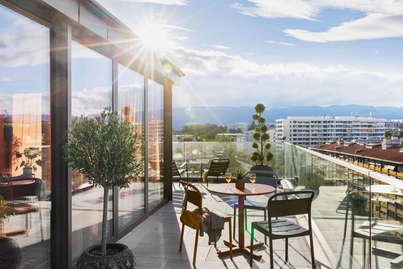 Stay Kooook Geneva City - Online Check In New Opening Buitenkant foto